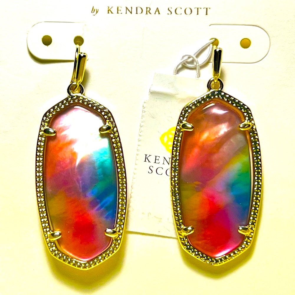 NWT Kendra Scott Elle Earrings Watercolor Pearl & Yellow Gold Best Stones W😊W!